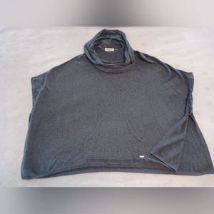 Calvin Klein shrug grey
